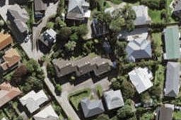 2/0 Warren Avenue, Three Kings, Auckland