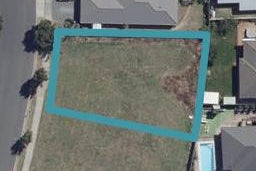 111 Huntington Drive, Huntington, Hamilton