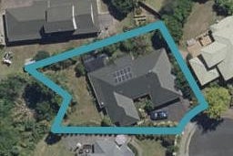 10 Longwood Place, Harrowfield, Hamilton