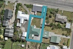 270 Gore Street, Bluff