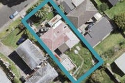 18 Coburg Street, Henderson, Auckland