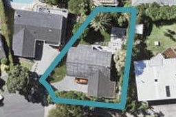 11 Surville Place, Mairangi Bay, Auckland