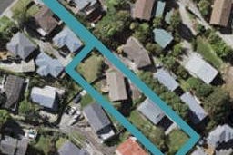 2/5 Erica Road, Sunnynook, Auckland