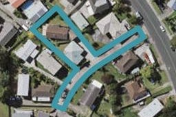 2/105 Athena Drive, Totara Vale, Auckland