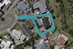 16 Olliver Grove, Waikanae Beach, Waikanae