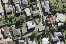 2/16 Roberts Road, Glenfield, Auckland