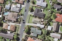 5 Jillteresa Crescent, Half Moon Bay, Auckland