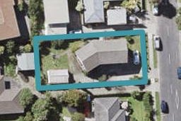 16 Wycherley Drive, Bucklands Beach, Auckland
