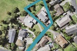 15 Charles Dickens Drive, Mellons Bay, Auckland