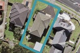 82 Kiwi Esplanade, Mangere Bridge, Auckland