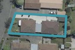 2/12 Salford Avenue, Redwood, Christchurch