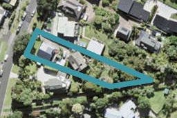 2/85 Hebron Road, Waiake, Auckland