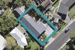 9 Mountbatten Avenue, Hillcrest, Auckland
