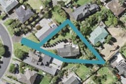 9 McMillan Place, Mellons Bay, Auckland