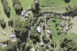 137 Wairere Road, Henderson