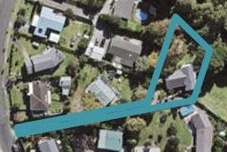 5 Betsland Crescent, Hillcrest, Auckland