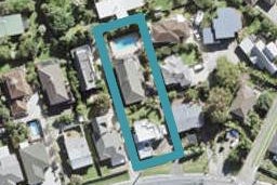 2/135 Carlisle Road, Northcross, Auckland