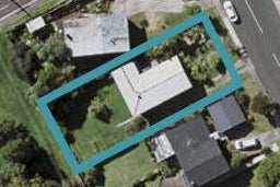 42 Totaravale Drive, Totara Vale, Auckland