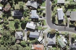 14 Thuja Street, Green Bay, Auckland