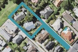 2/58 Aberdeen Road, Campbells Bay, Auckland