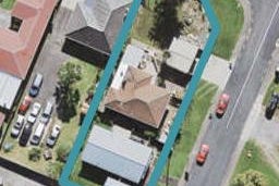 1A Bamboo Grove, Kelston, Auckland