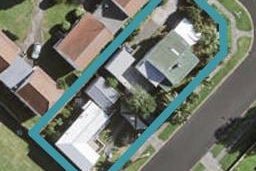 2/16 Waiari Road, Conifer Grove, Takanini