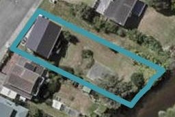 10 Moana Street, Otaki Beach, Otaki
