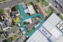 2/6 Walter Strevens Drive, Conifer Grove, Takanini