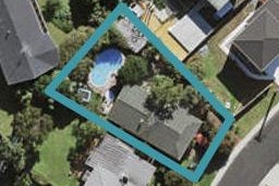 15 Holland Road, Hillcrest, Auckland