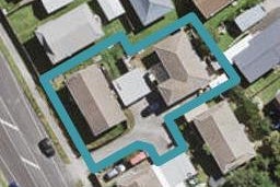 1/203 Waitemata Drive, Ranui, Auckland