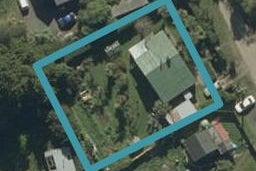 16 Bacon Street, Broad Bay, Dunedin