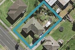 35 Henwood Road, Mangere East, Auckland