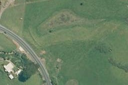 1662 Awhitu Road, Pollok