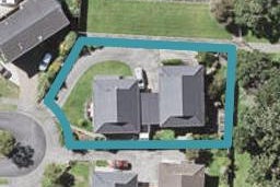 2/25 Benygloe Place, Highland Park, Auckland