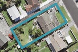 24 Thornlow Street, Glendene, Auckland
