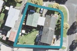 2/21 Thorburn Avenue, Red Beach, Red Beach