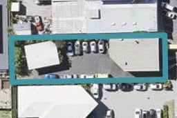2/518 East Coast Road, Windsor Park, Auckland