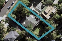 16 St Peters Street, Northcote, Auckland