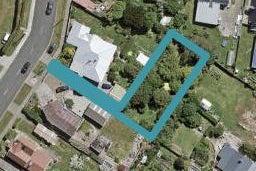 48A Lee Street, Bluff