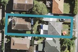 39 Captain Scott Road, Glen Eden, Auckland