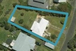 14 Karoro Road, One Tree Point