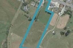 5681 West Coast Road, Springfield, Springfield