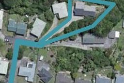 2/5 Julia Place, Tawa, Wellington