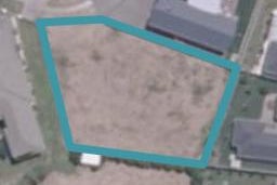 8 Waianiwa Dell, Wharewaka, Taupo