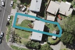 112 Line Road, Point England, Auckland