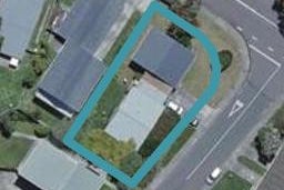 63B Stewart Drive, Newlands, Wellington