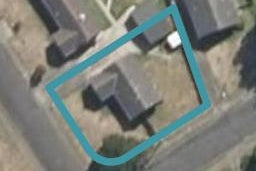 2 Kittyhawk Row, Bulls