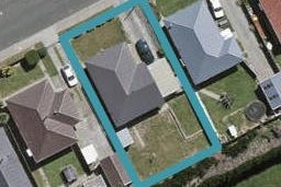 11 Avon Road, Clifton, Invercargill