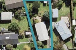 2 Clinton Avenue, Te Atatu Peninsula, Auckland