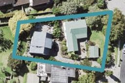 2/13 Philson Terrace, Browns Bay, Auckland